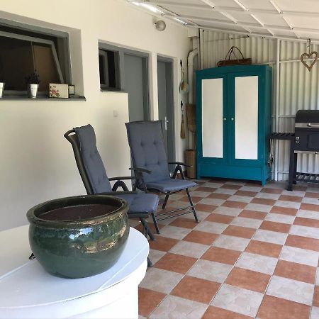 Maison d'hôtes Retro Haz à Balatonszabadi Fürdőtelep Extérieur photo