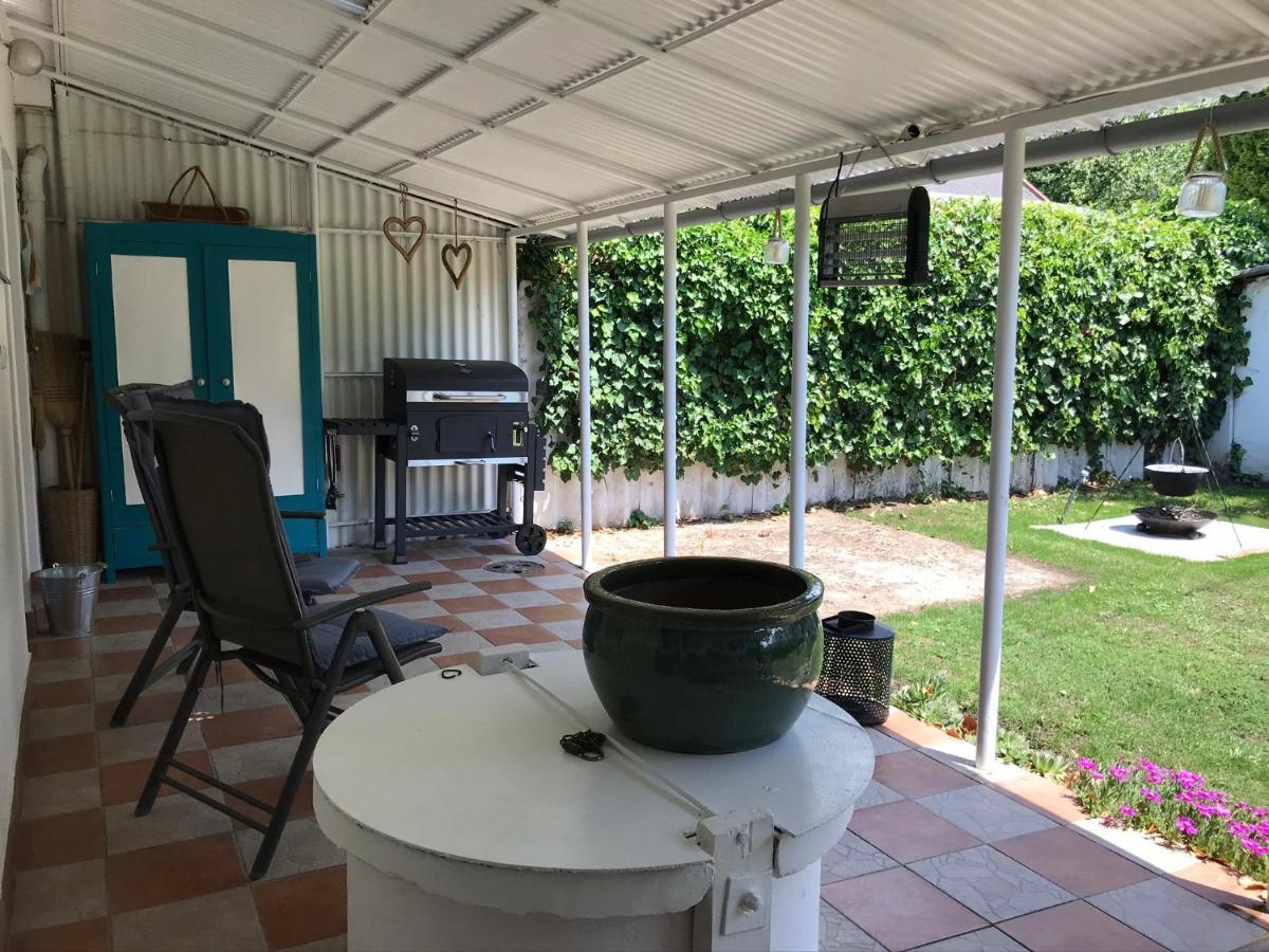 Maison d'hôtes Retro Haz à Balatonszabadi Fürdőtelep Extérieur photo